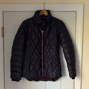 Athleta Aire Puffer Jacket in navy blue